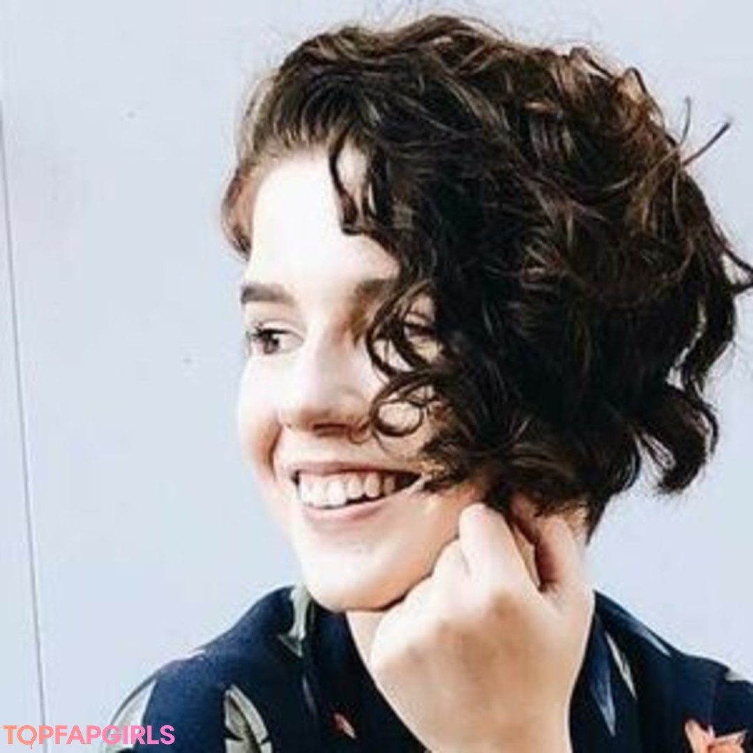Morgan Eckroth adult model pictures