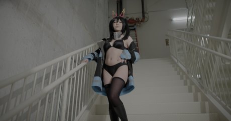 Weirdfishesbyradiohead star erotic picture