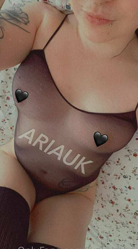 lynx babe model nude images