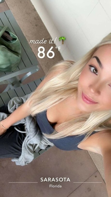 lesbian strapon onlyfans hot images