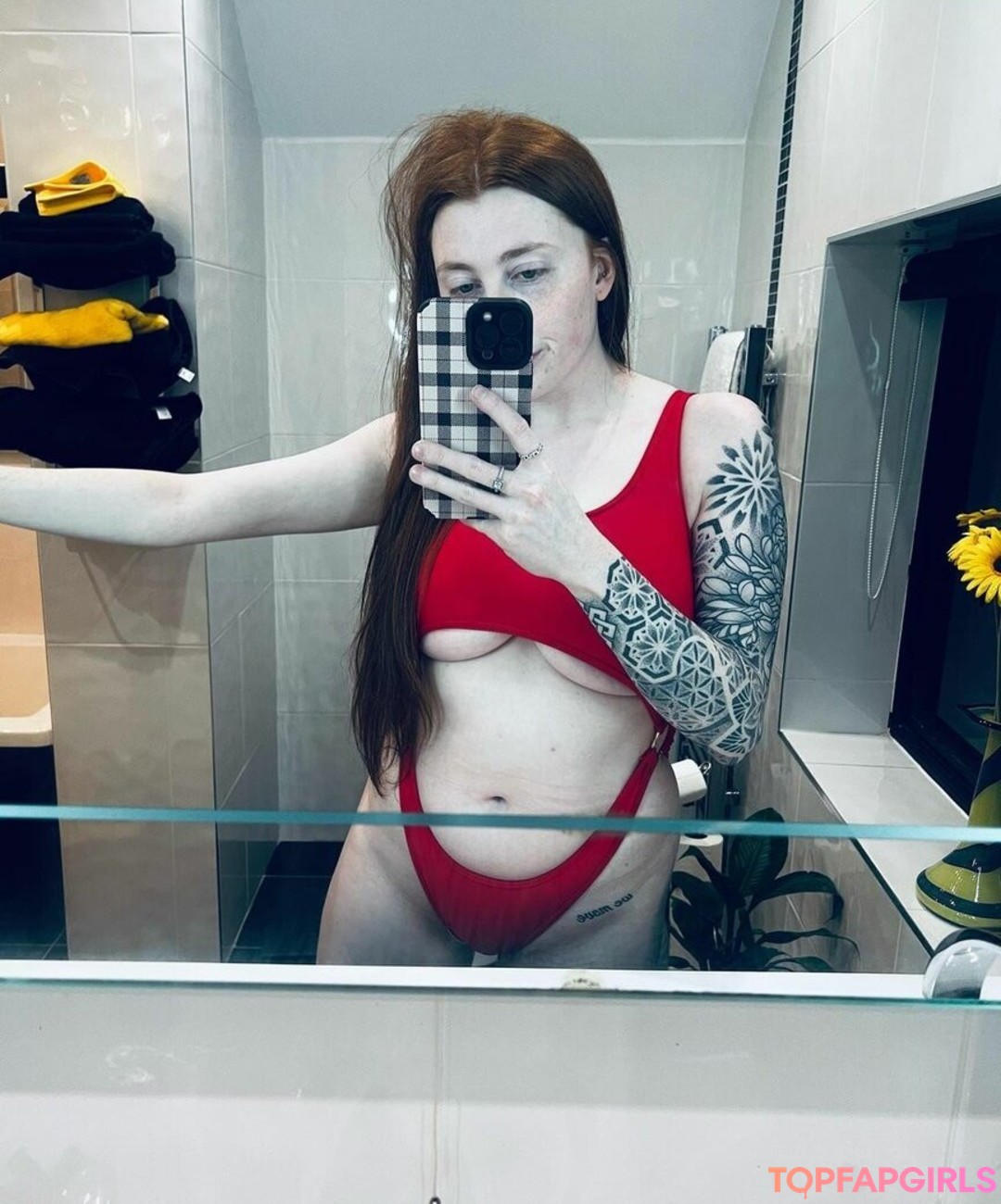 Molly Capper model adult gallery