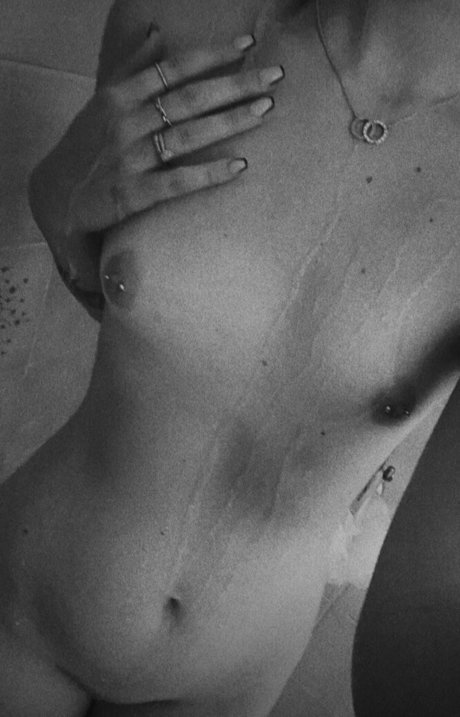 Eliza Falk0 pretty model photos