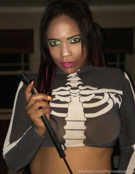 mynxalexandria erotic actress photo