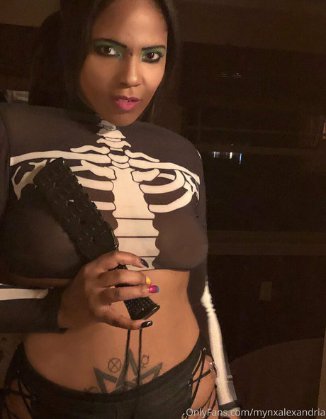 mynxalexandria model free image