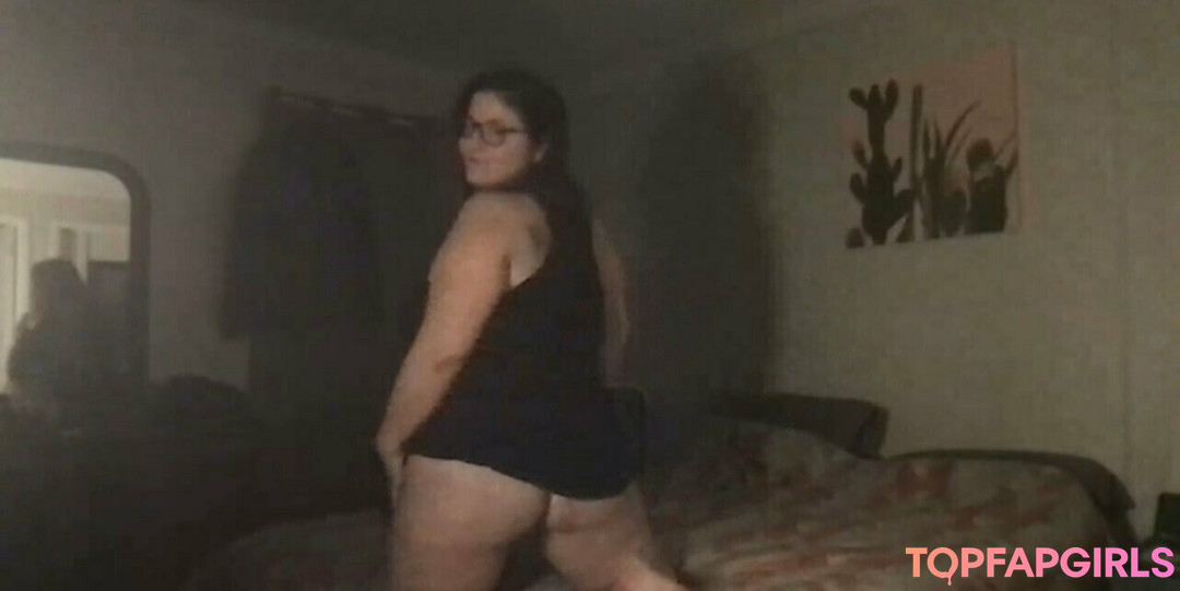 flat chested onlyfans perfect archive