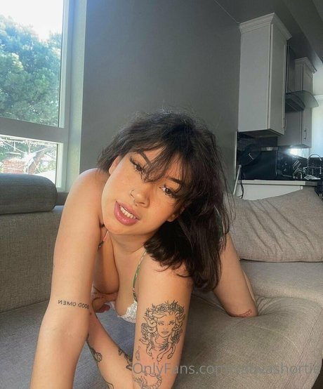 sativashortie erotic pornstar pictures