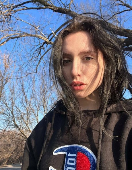 tall milf onlyfans adult pics