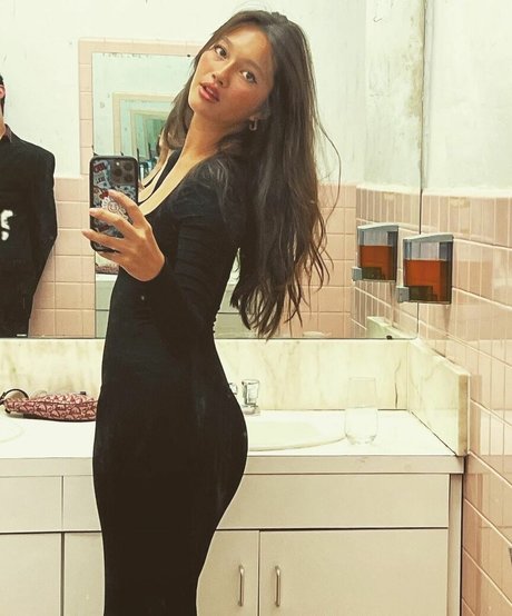 Lily Chee pornstar high quality photo