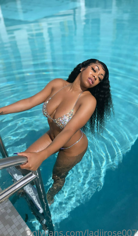 thai pussy onlyfans art nude photos