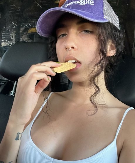 Indigo De Souza beautiful actress images