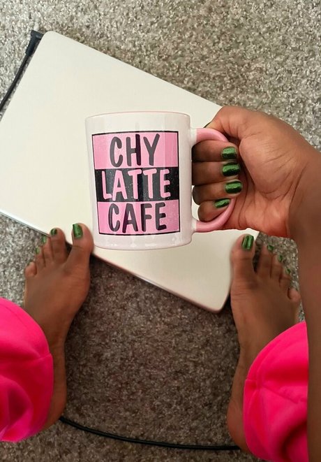 chylattexfree hot actress img