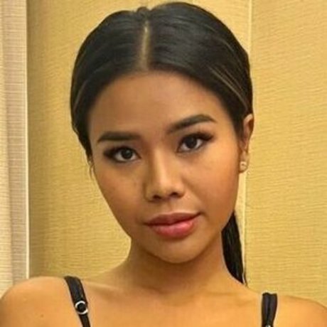 asiaxxxtour top model archive