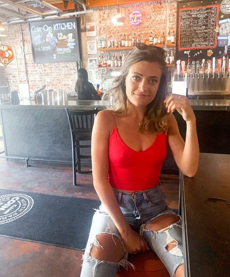 HannaH sexy pornstar picture