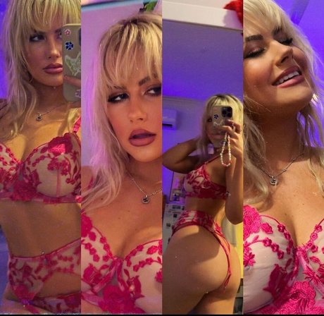 Astrid Daniel top star galleries