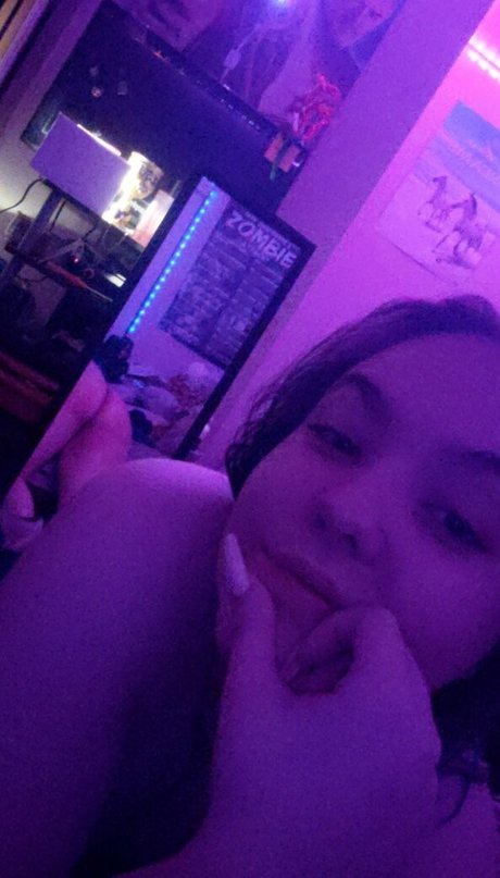 kaiyaplus free model photo