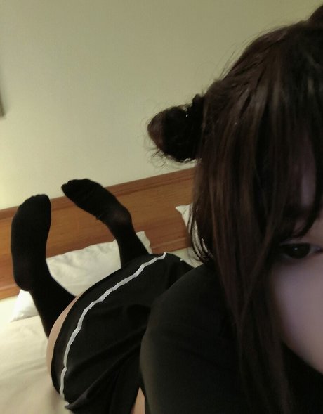 Mizaki Levi naked star pics