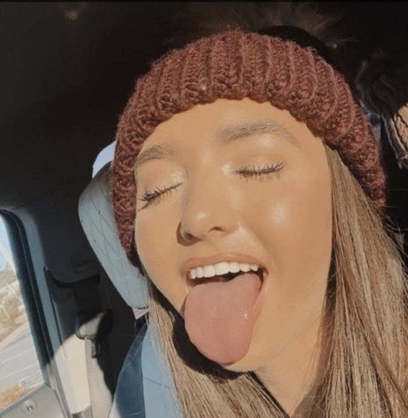 tall milf onlyfans free sex photo