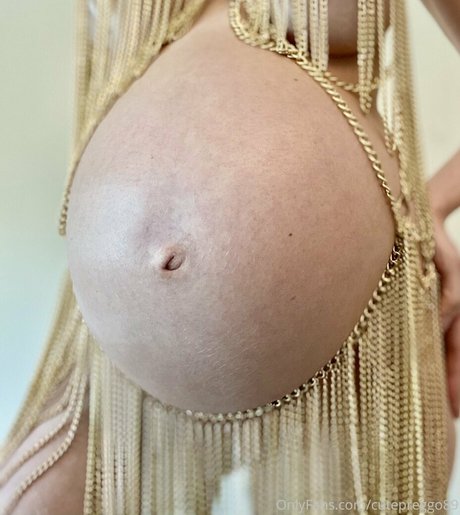cutepreggo89 pornstar high quality picture