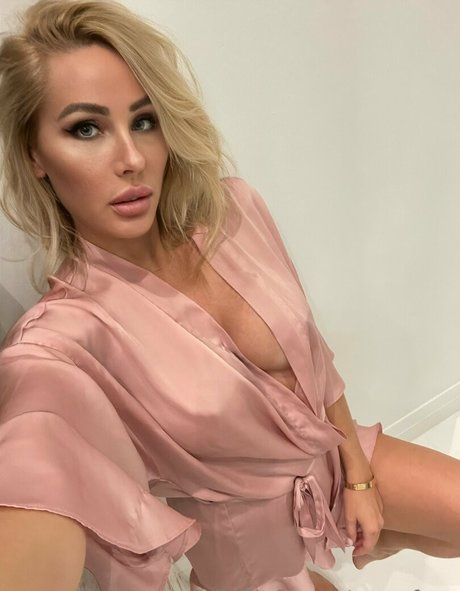 roxyyfoxx hd star pic