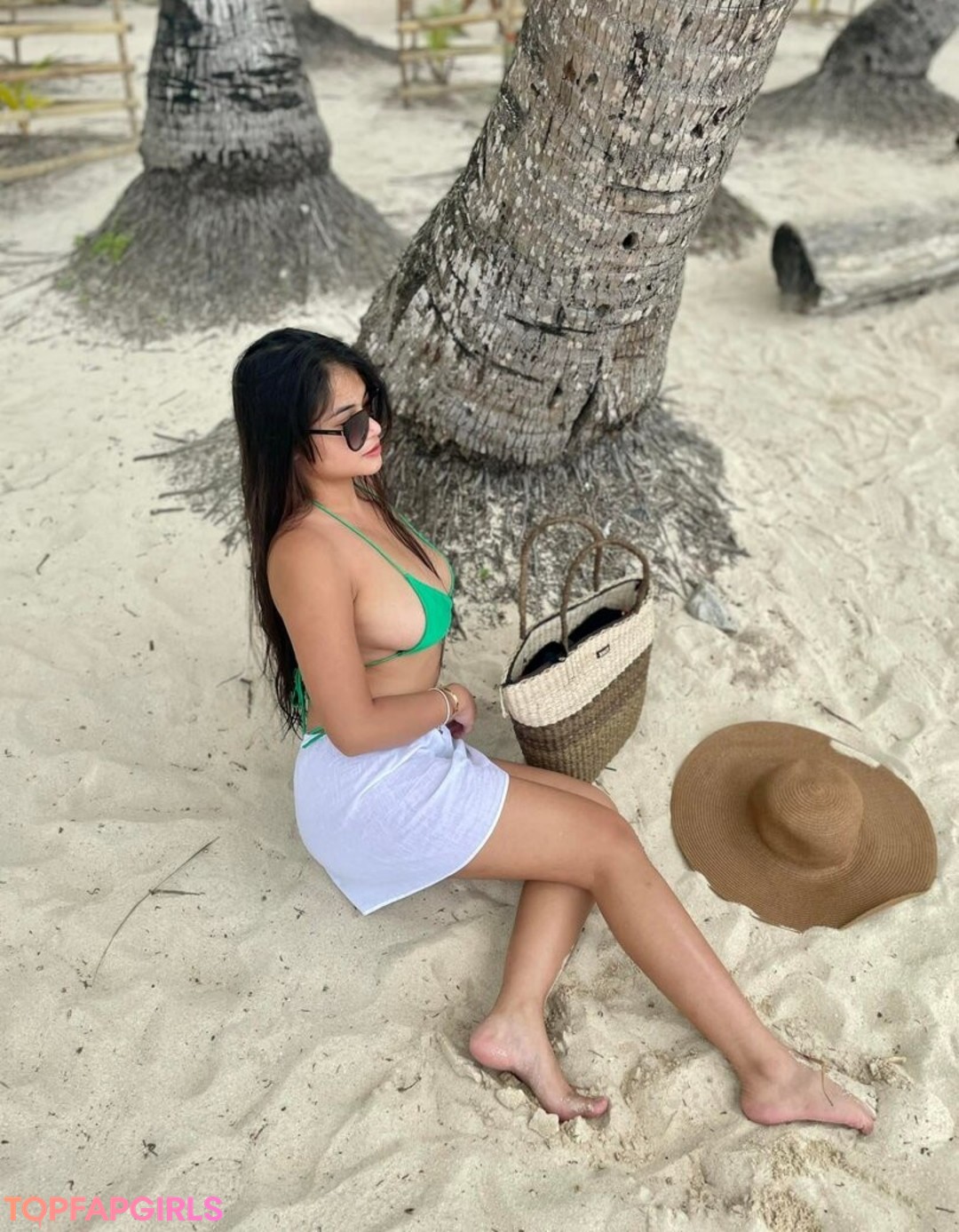 Hey Powpai pornstar high quality photos