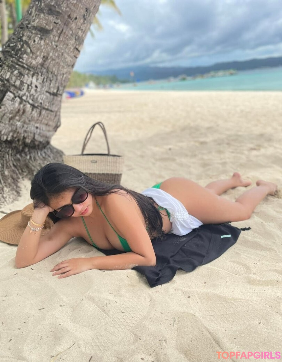 Hey Powpai pornstar nice photos