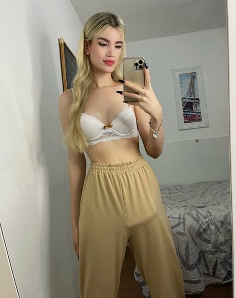 lesbian anal strapon onlyfans beautiful naked archive