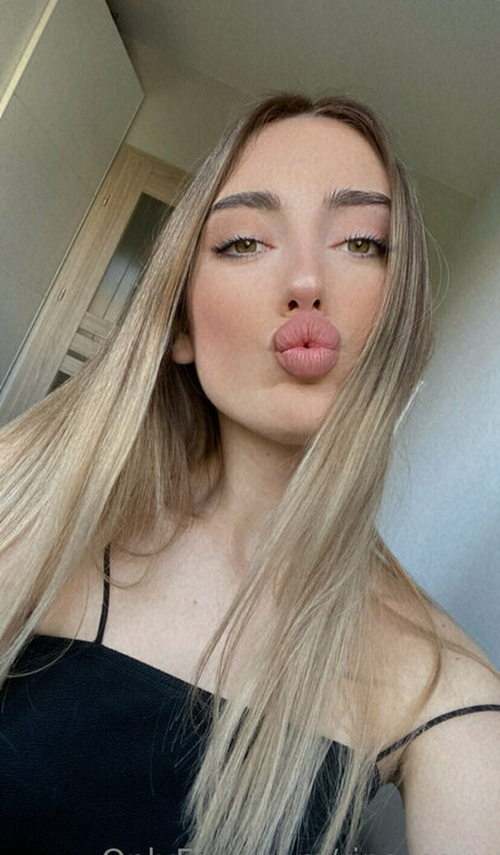 beautiful japanese onlyfans free nude photos