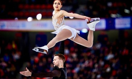 Tarah Kayne hot pornstar gallery