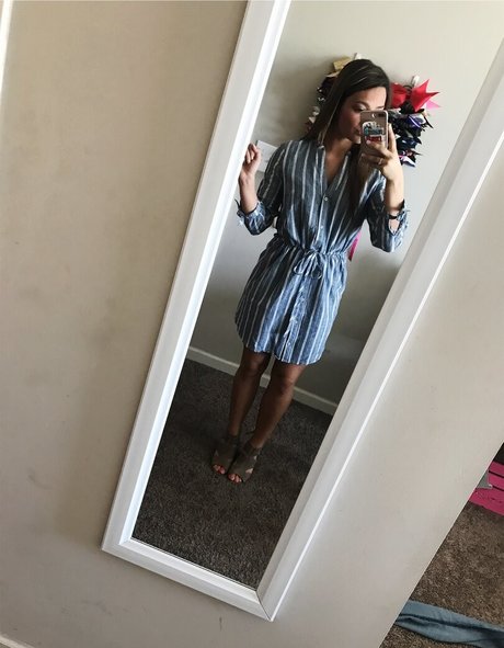 Lizzy Decologero pornstar hd images