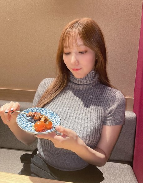 Koyoi Konan pretty pornstar archive