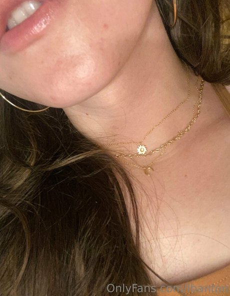 LBanton model pornographic image