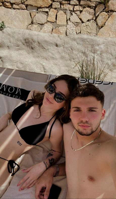 gorgeous onlyfans pornographic img