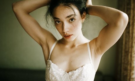 Ella Flare star porn image