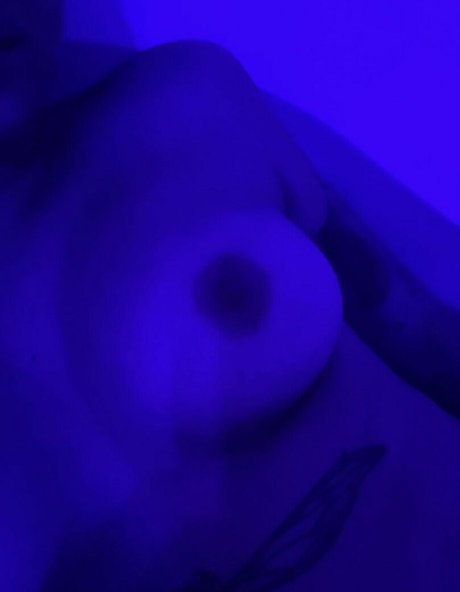 black hair milf onlyfans pretty galleries