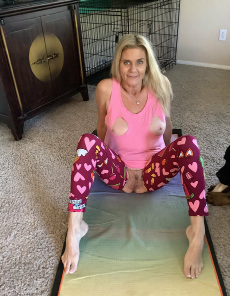 milf strip onlyfans free porn image