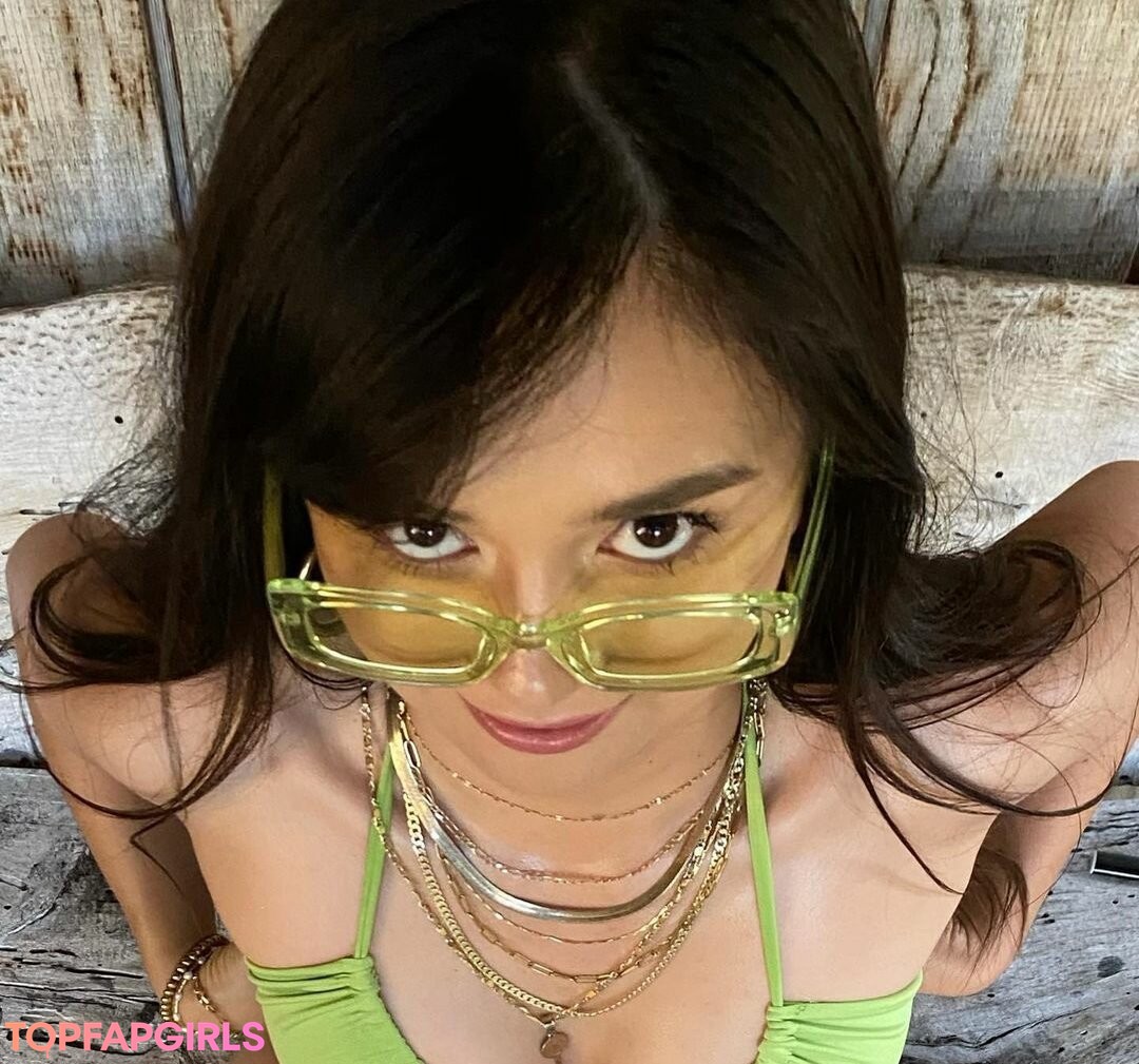 Sophia Black hot star photos