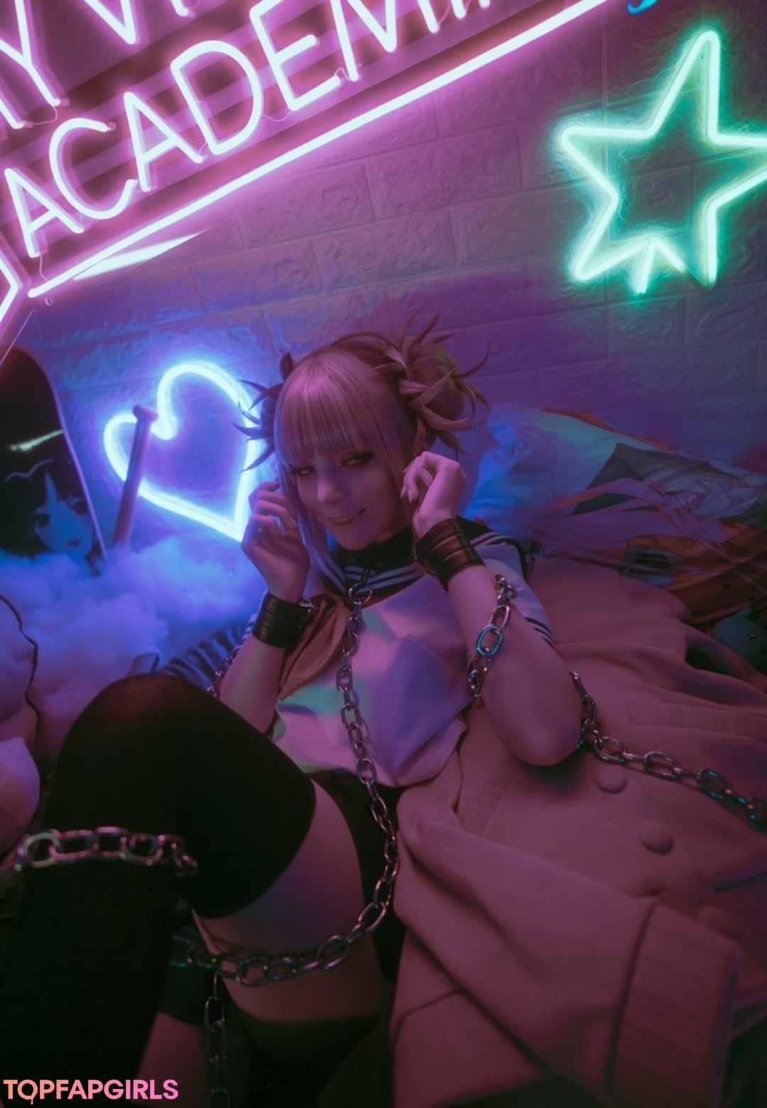 Bloodraven adult model photos