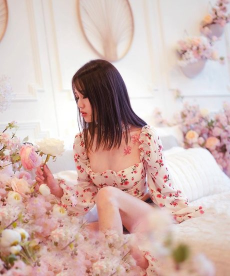 Shirley Liann model best gallery