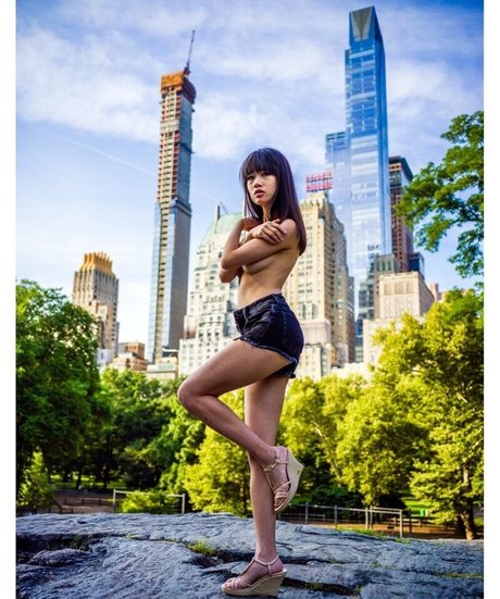 Shirley Liann model sex pics