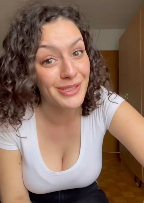 teja muhic pornstar hd img