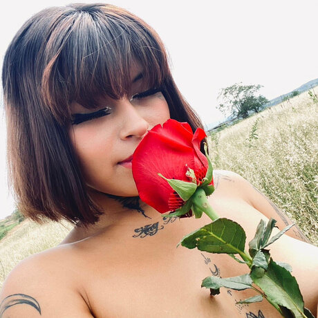 Elizabet Tracy art actress pictures