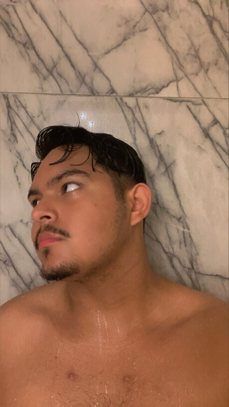 Serrano569 model photos