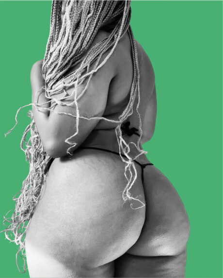 _Black Roses_ sex model pic