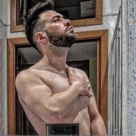 BigHeadNaples star naked archive