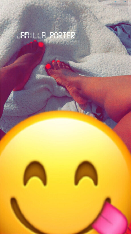 Almond Joi_ actress galleries