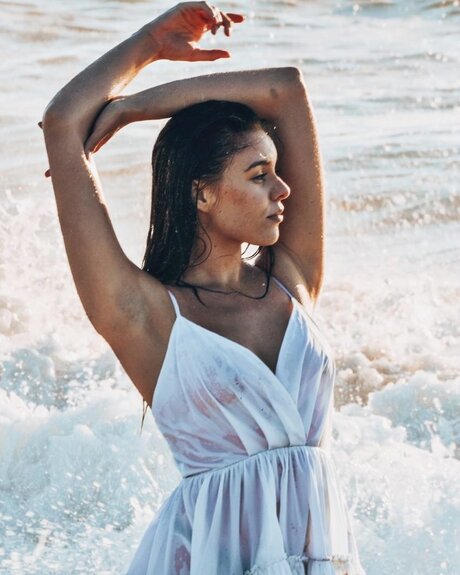 ZeddEssGoddess420 pornstar nude image