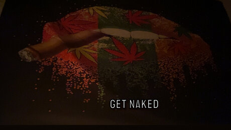 Hotmomma naked actress picture