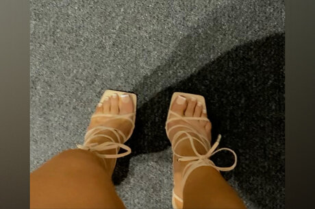 Tiara Toes_ perfect star archive