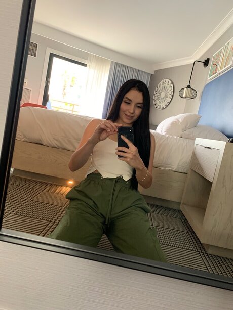 Amairani model top archive