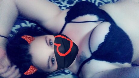 Sweetiecakes adult actress pics